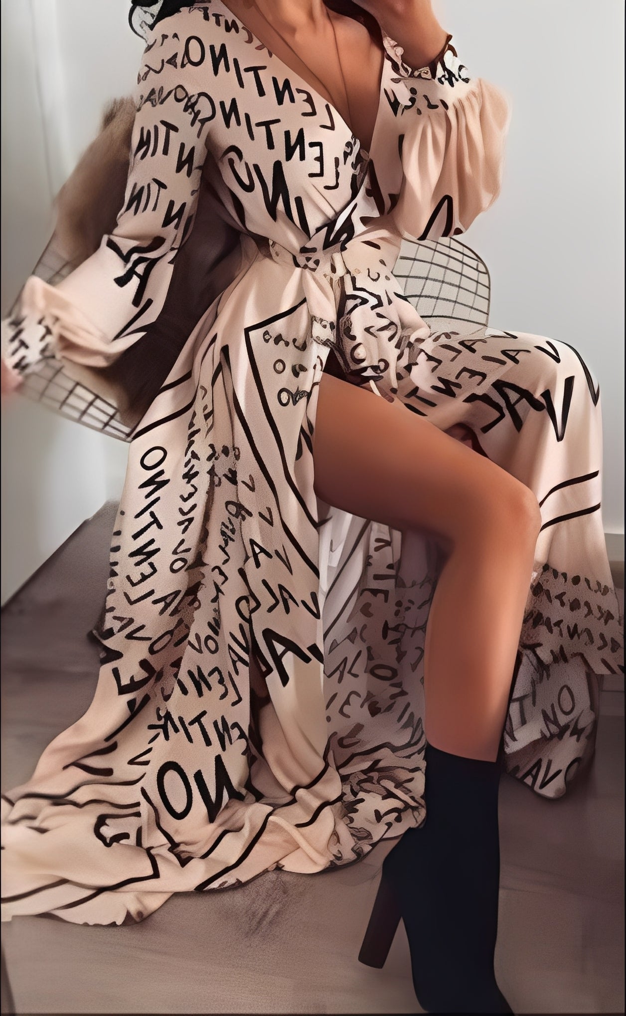 Stacey - Stylowa suknia maxi z rozcięciem dla kobiet