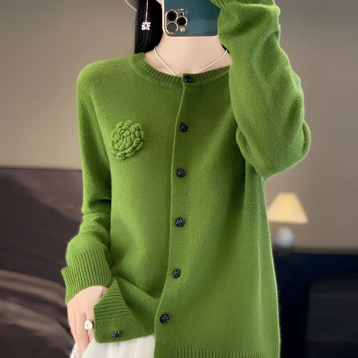 Helena - Stylowe kaszmirowe swetry z kwiatowym motywem dla kobiet