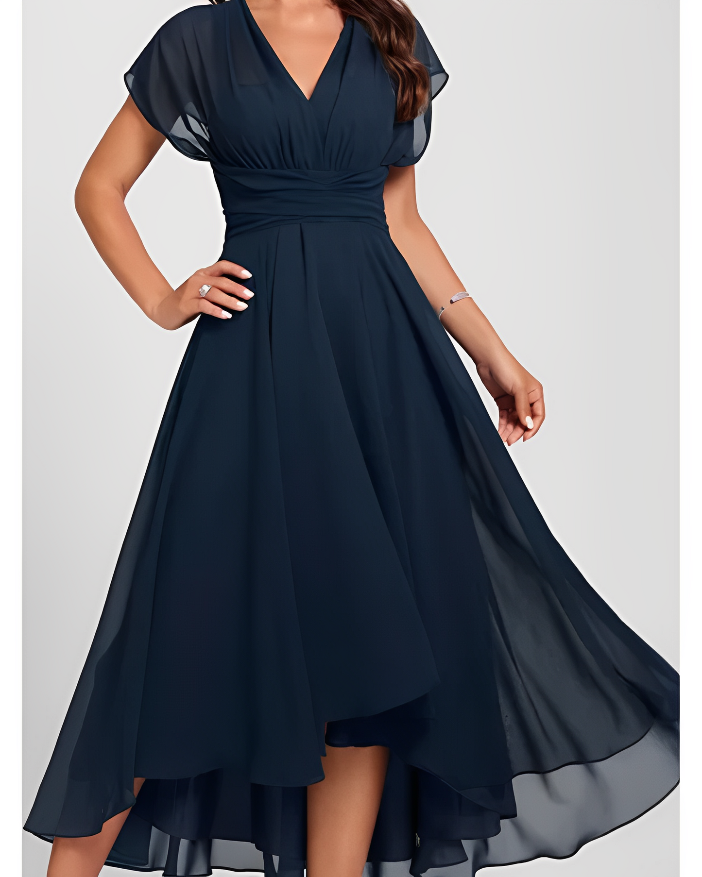 Elisa – Elegancka sukienka midi z dekoltem V