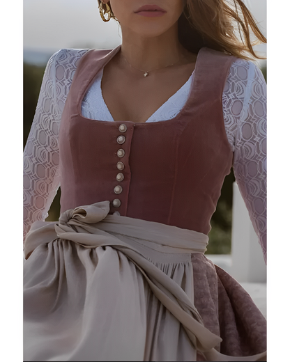 Greta – Średniej długości dirndl z kwadratowym dekoltem