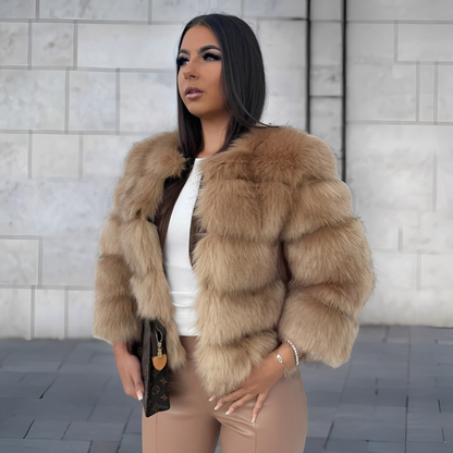 Amelia - Modny, ciepły płaszcz futrzany ze sztucznego materiału dla kobiet