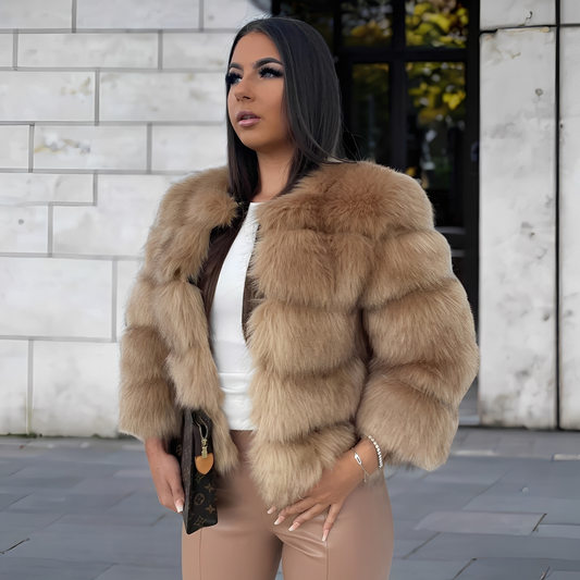 Amelia - Modny, ciepły płaszcz futrzany ze sztucznego materiału dla kobiet