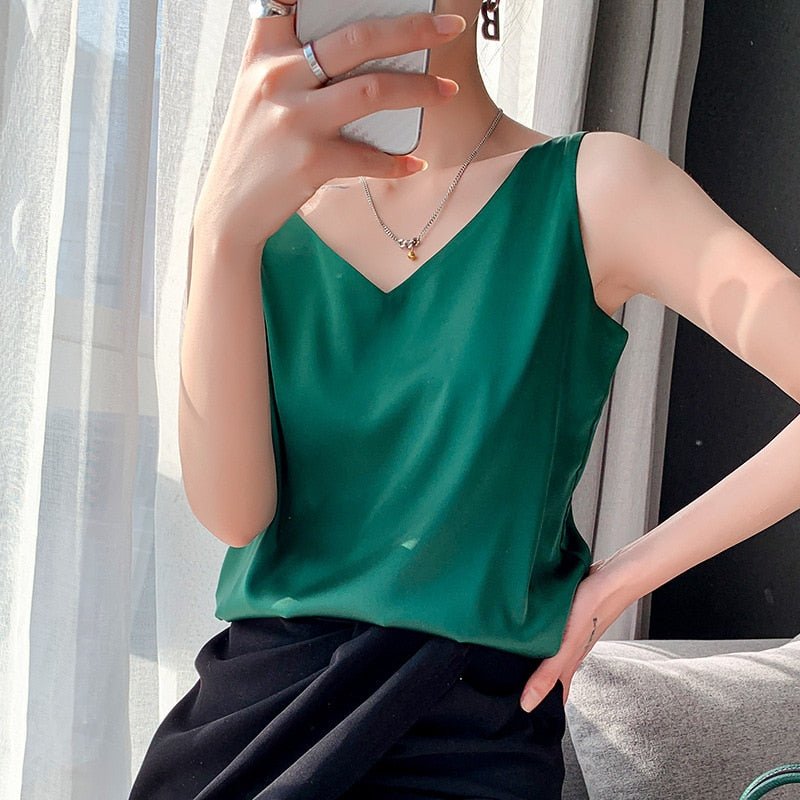 Diya - Stylowy V-Neck Top dla Kobiet